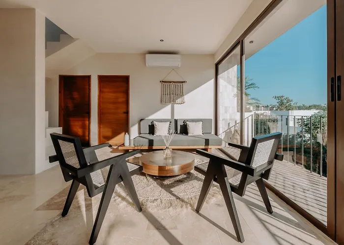 Majaro Apartments